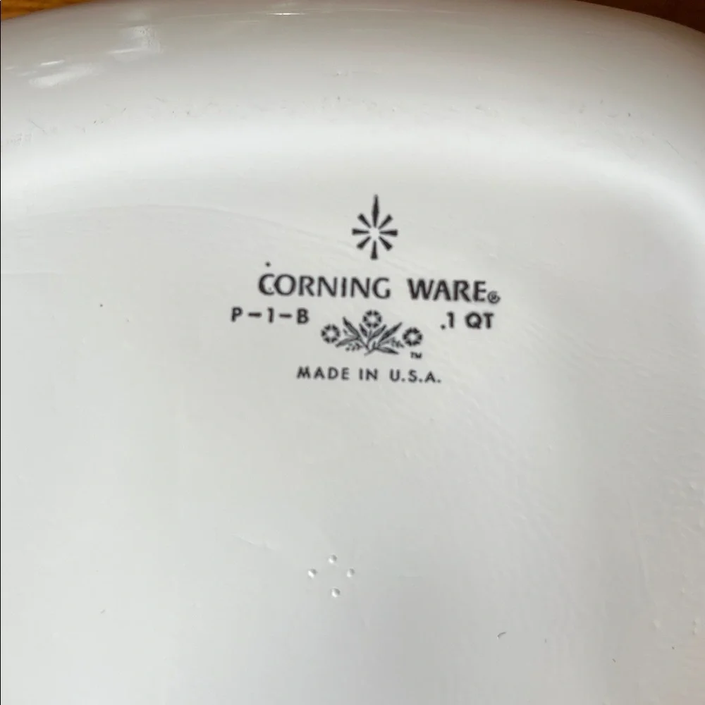 Corningware Casserole Dish P-1-B & Glass Lid 1 Qt Blue Cornflower
